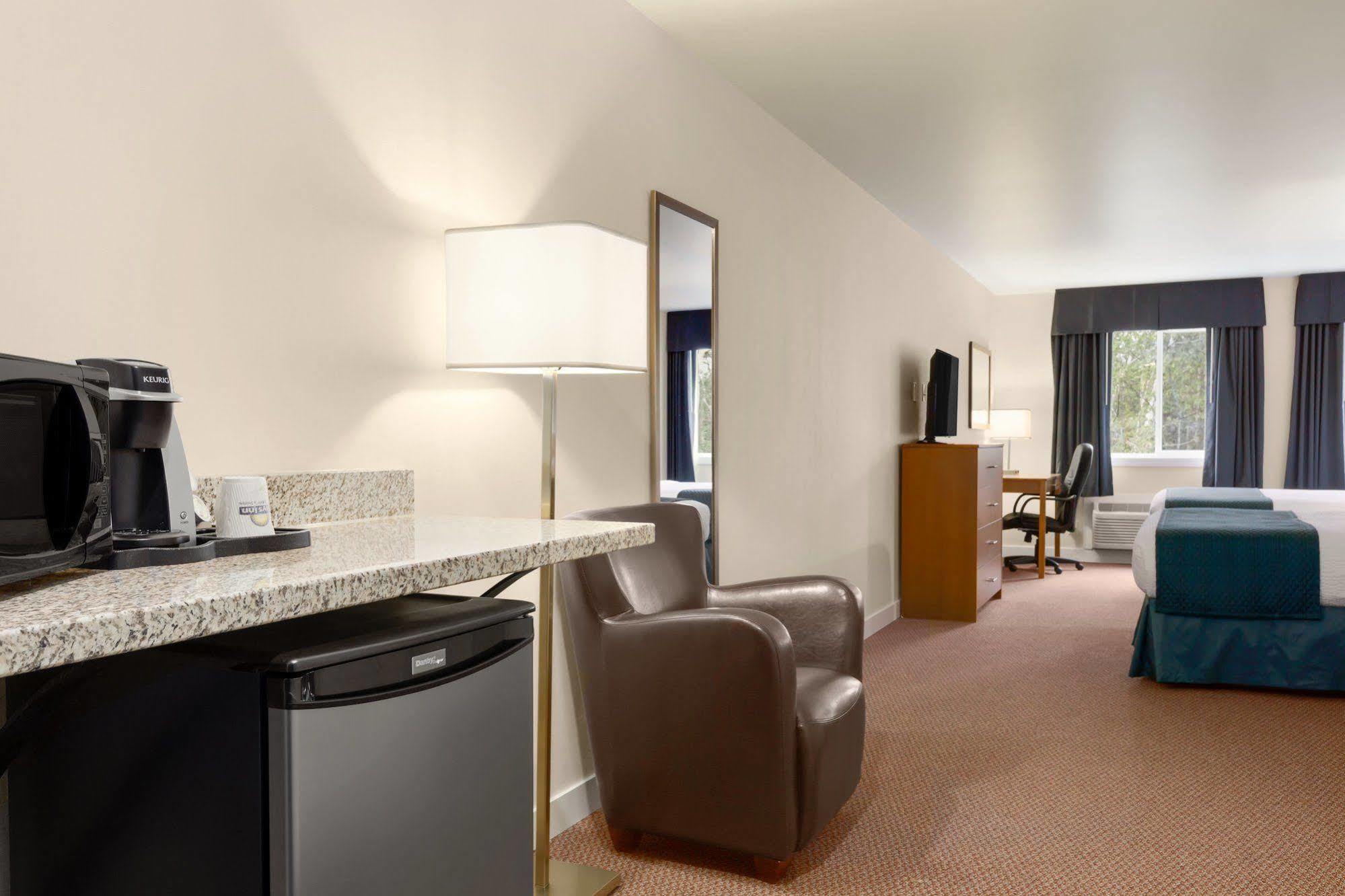 Days Inn By Wyndham Sioux Lookout Εξωτερικό φωτογραφία